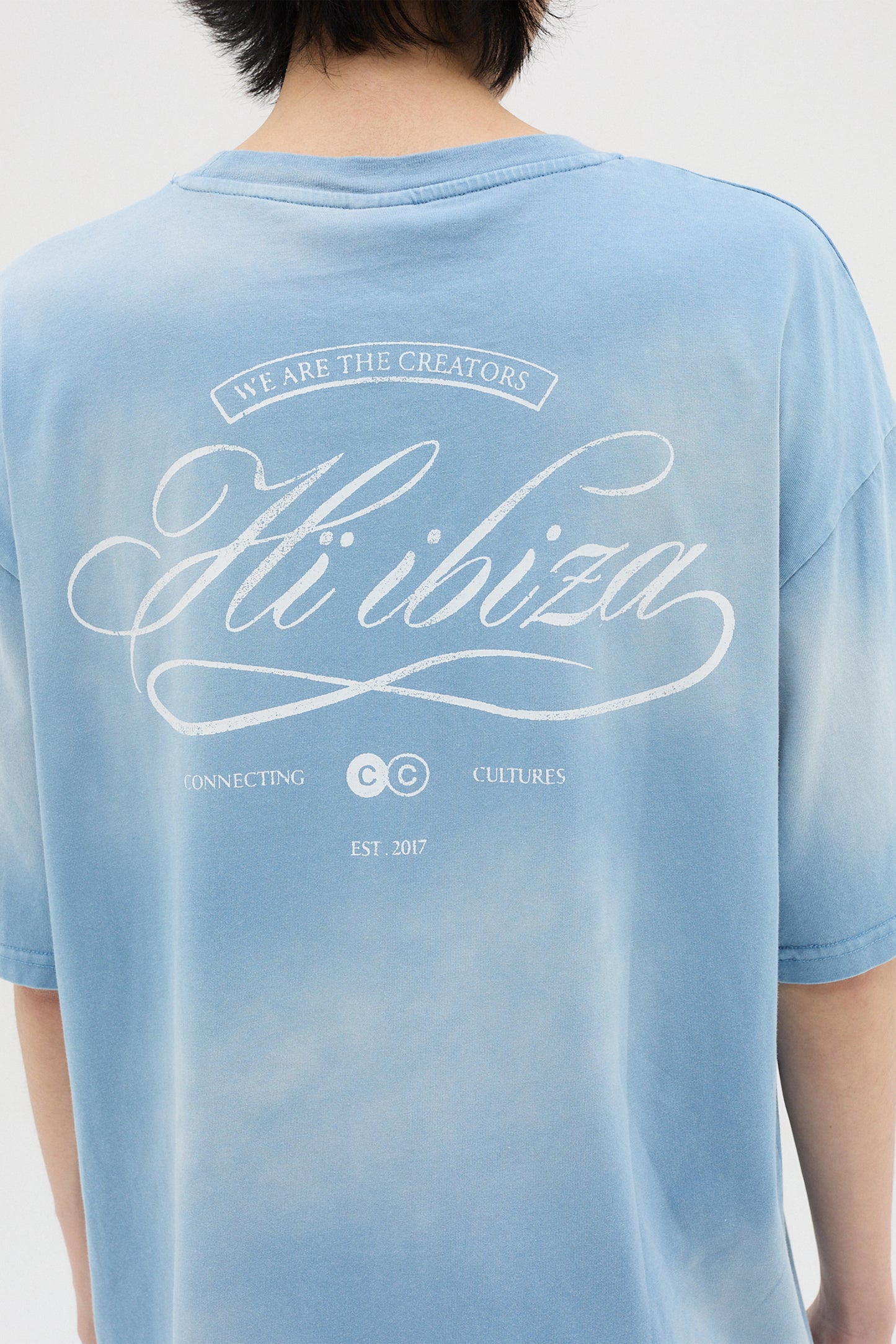 SCRIPT TEE