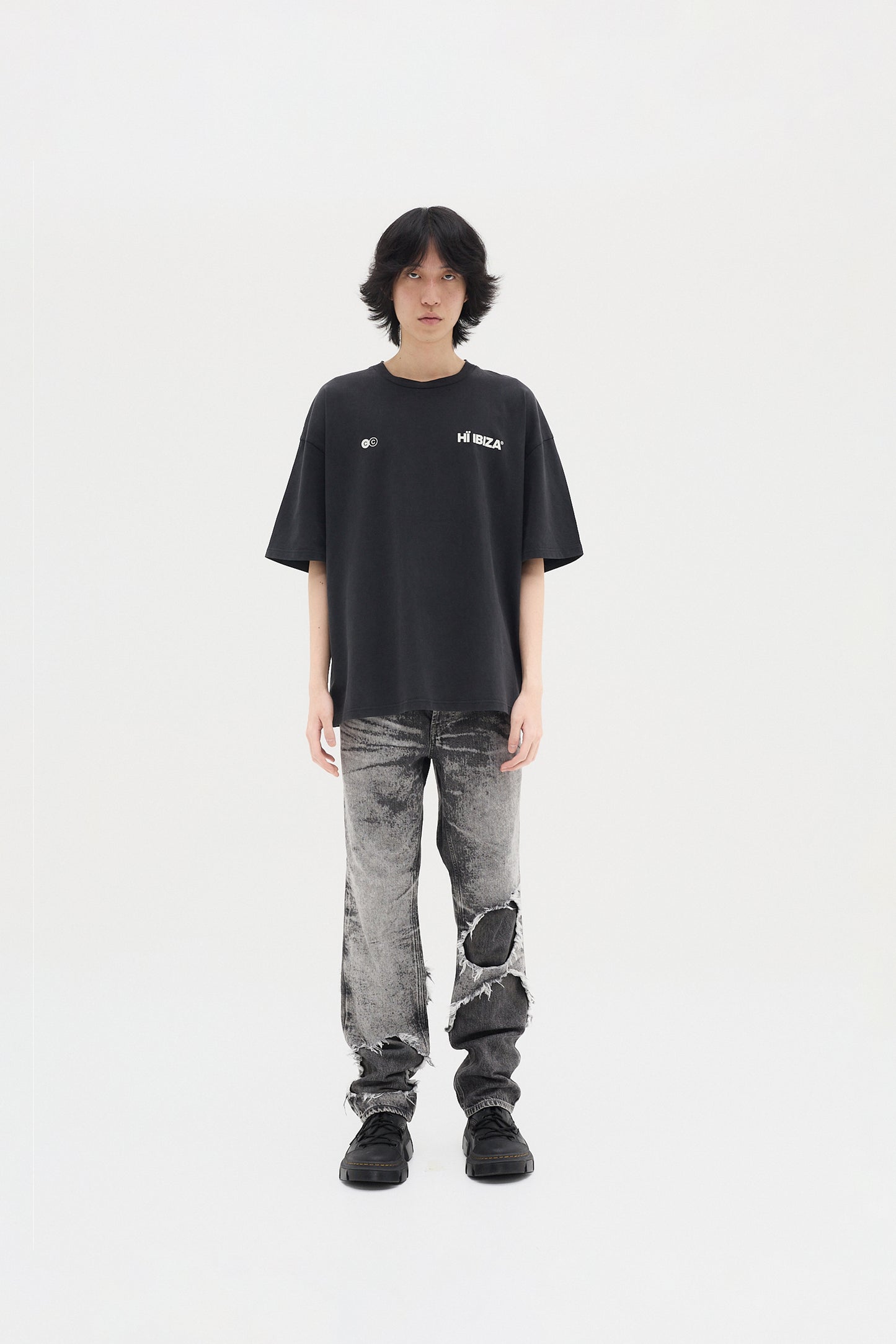 TAPE TEE
