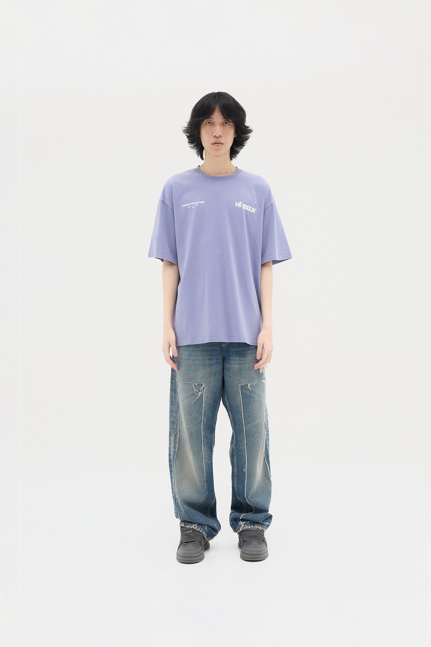 STACKED LOGO TEE