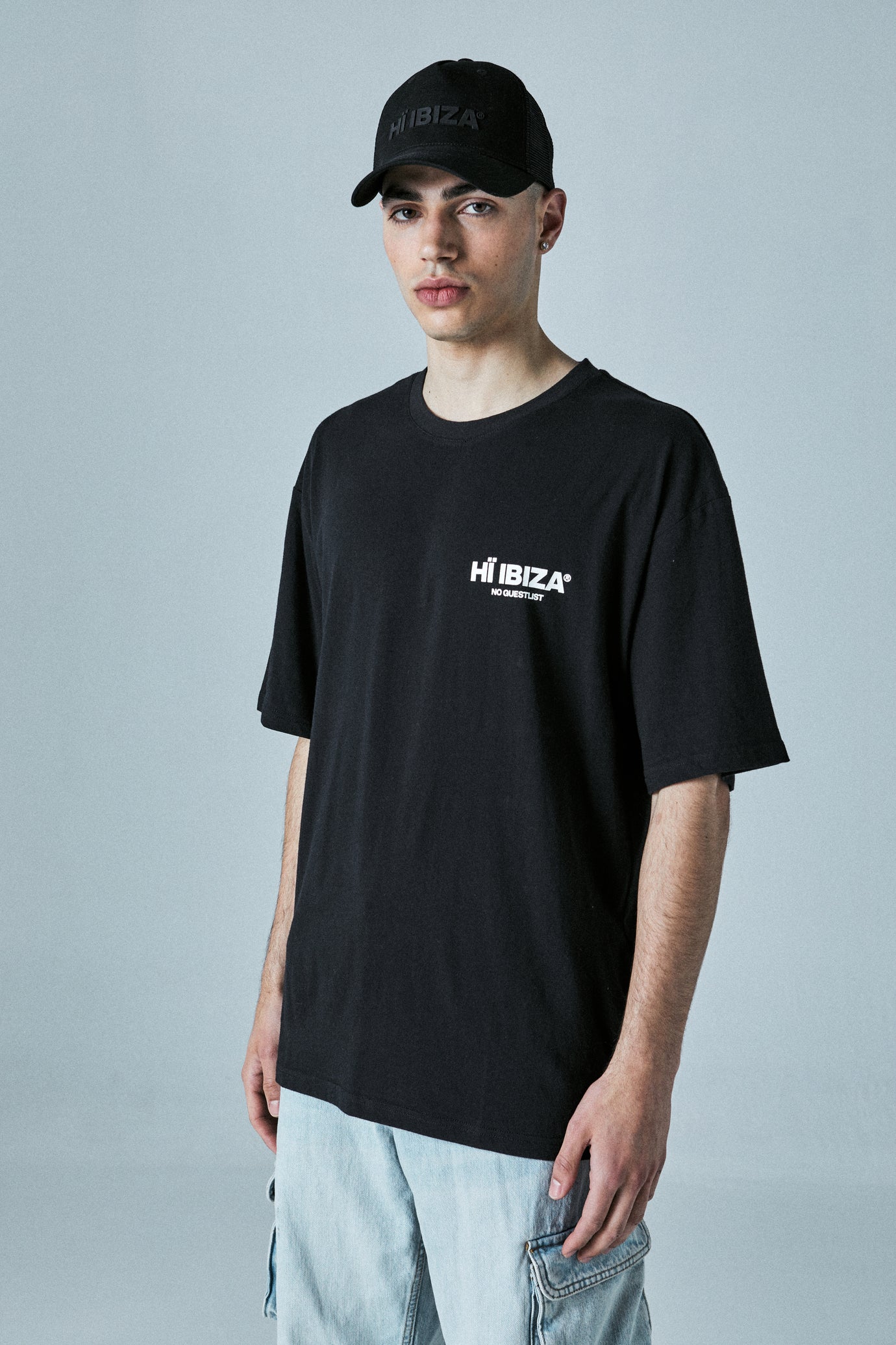 BLACK NO GUESTLIST TEE