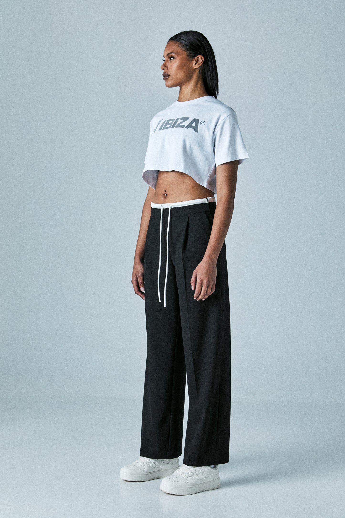 ASCENT CROP TOP