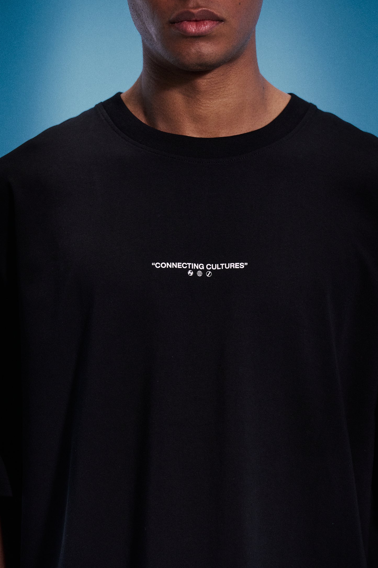 CLUB SCENE BLACK T-SHIRT